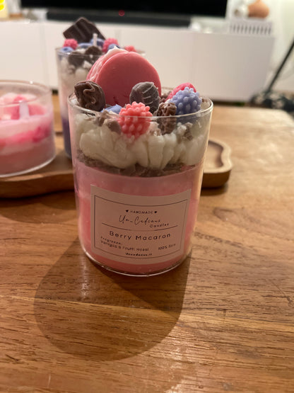 Candela Berry Macaron